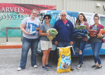 In addition to the produce, Hilliary Communications donated an extra $2,000. The monetary donation is expected to cover animal food costs at the aquarium for one month. On Monday, April 6, Medicine Park Aquarium & Natural Sciences Center staff, Nicole Rowe, Rainette Rowland, Doug Kemper, Nicole Hill and Jacey Smith scooped up armfuls of donated produce and feed, ready to deliver it to the variety of animal species housed at the aquarium