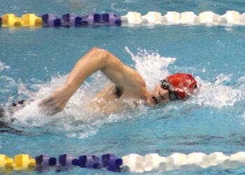 Swimmers want big splash of medals at state meet