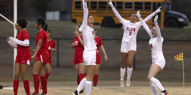 Six players score as Lady Owls rout McLoud