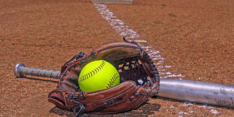 CU softball sweeps ASU