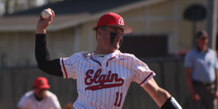 Elgin takes lead in District 5A-2