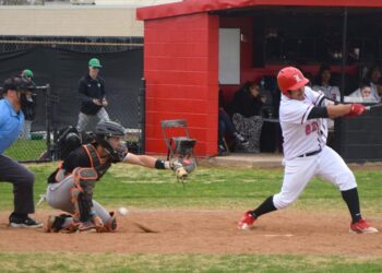 McGuinness sets early pace in Bowman