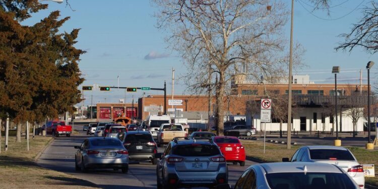 Lawton City Council to consider pet microchip directive, traffic problems on Gore Boulevard