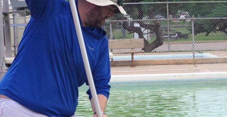 Municipal swimming pool to open Saturday