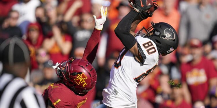 3 Cowboys, Sooner make preseason All-Big 12 team