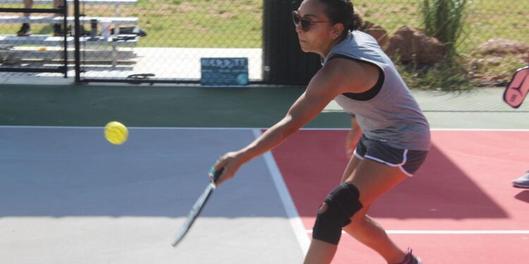Cache Pickleball court building community