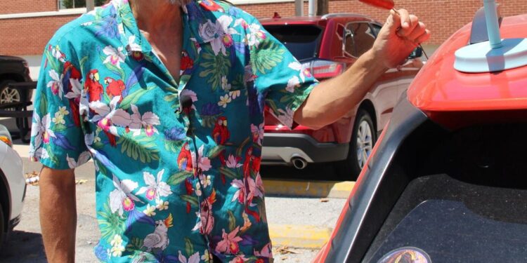 Will a watched wiener pop in the sun? The Constitution finds out