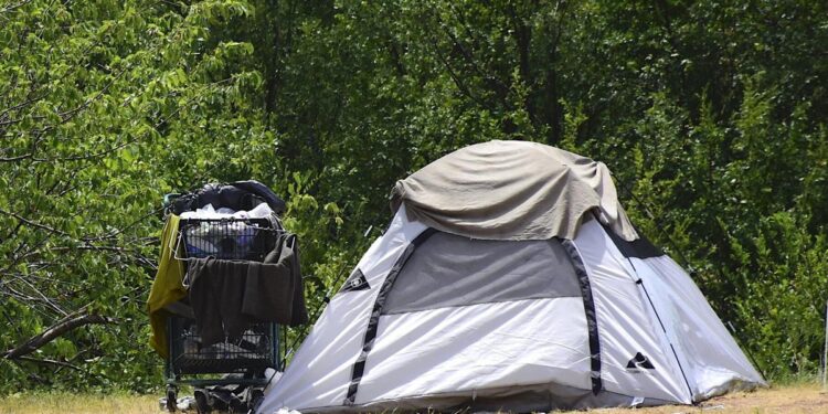 'You just have to live day to day': Homeless man shares his story