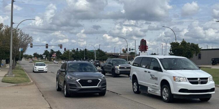 Oklahoma weighs feasibility of taxing motorists per mile driven