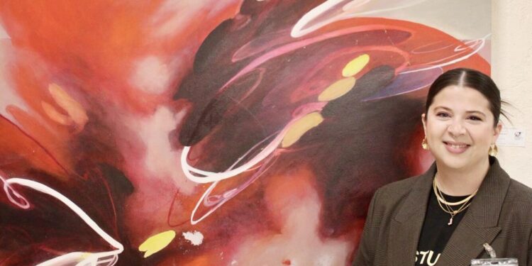 Duncan hosts artist reception for Rae Stone