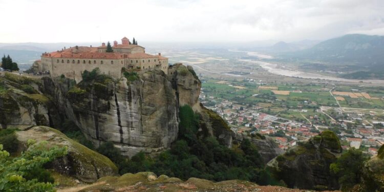 'Greece from the Back of a Motorcycle' is topic of photographic meeting in Lawton