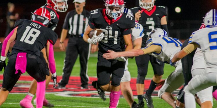 Mac, Elgin meet Friday in District 5A-1 showdown