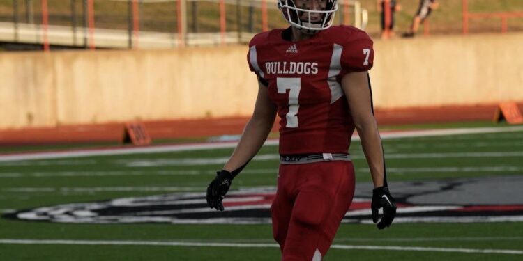 Cache's Heidebrecht finds love in football