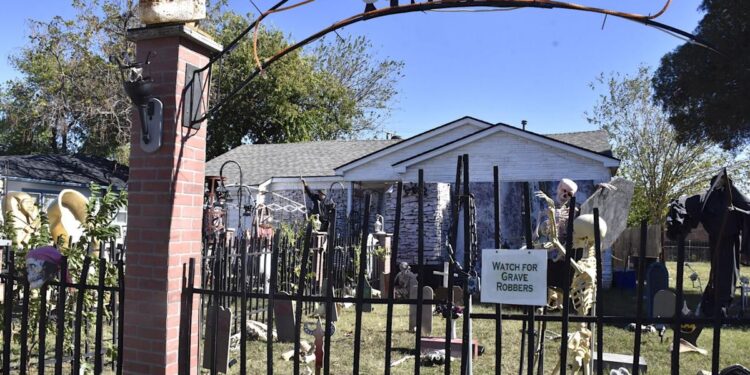 Halloween nightmare is Christmas for a local macabre Saint Nick