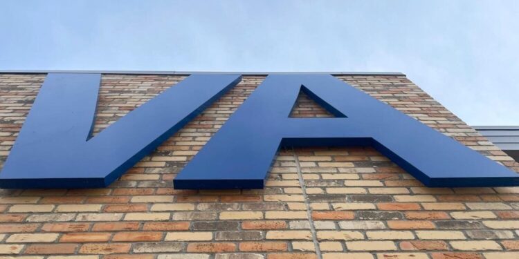 VA veterans crisis line to face investigation