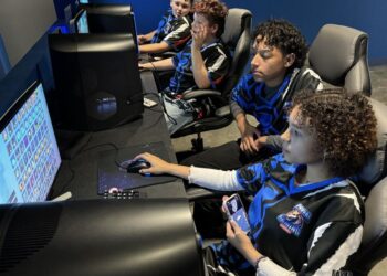 Lawton Public Schools middle schools bring back esports awards