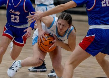 Geronimo girls, Sterling boys claim county titles