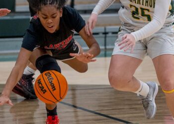 LHS boys, Mac girls get intracity wins