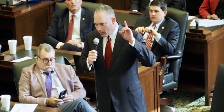 Oklahoma House OKs tax cut despite Senate inaction