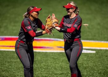 Sooners sweep No. 24 Kansas in Lawrence