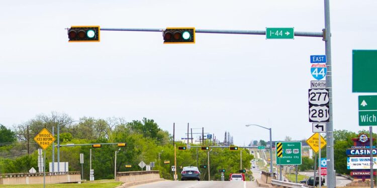Construction to begin Monday on East Gore Boulevard pedestrian bridge