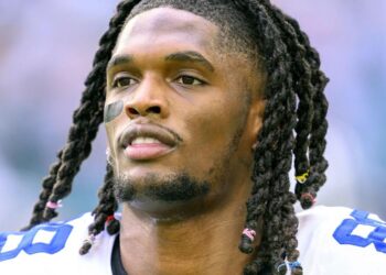 Lamb agrees to 4-year, $136M deal