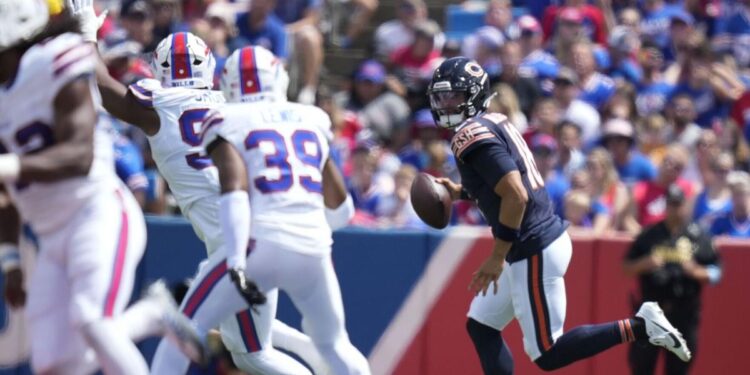 QB Williams, Bears rout Bills, 33-6