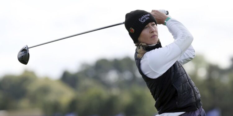 Shin capitalizes on Korda's struggles to lead Women's British Open