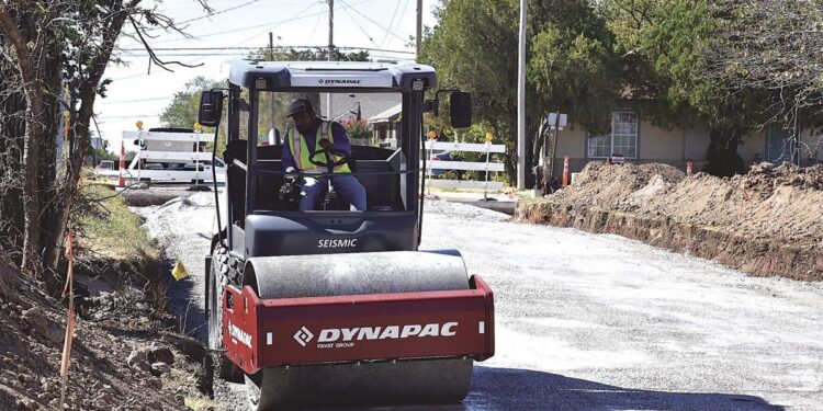 Lawton's $40 million revenue note will fund projects ranging from road work to new aquatics center