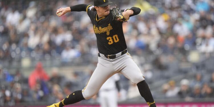 Skenes shines in Yankee Stadium debut