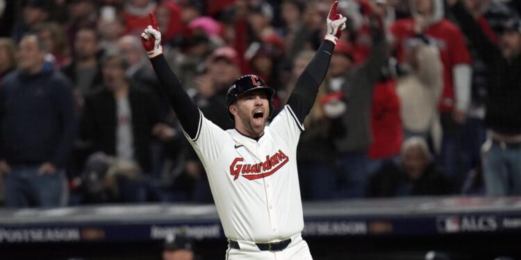 David Fry hits two-run, walk-off homer in 10th as Guardians stun Yankees in Game 3 of ALCS