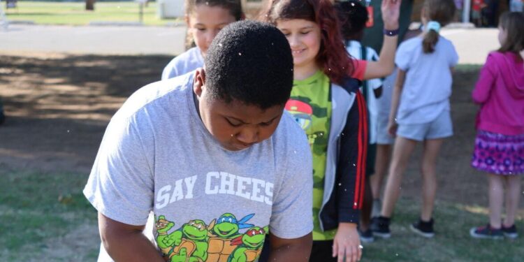 Lawton students get hands on history at Frontier Army Days