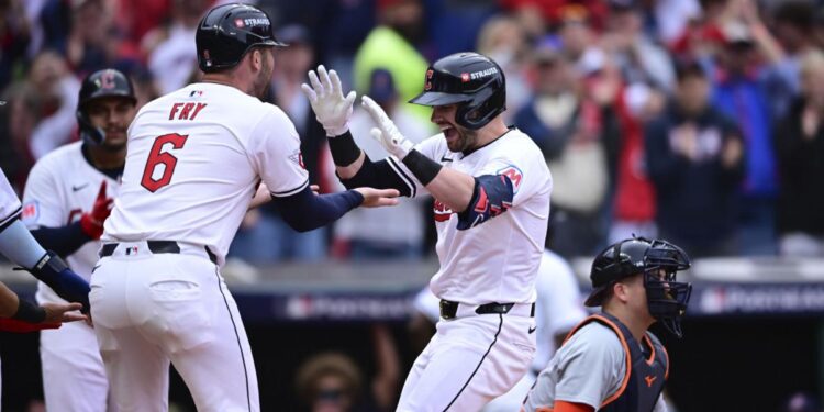 Thomas hits slam, Guardians down Tigers, 7-3