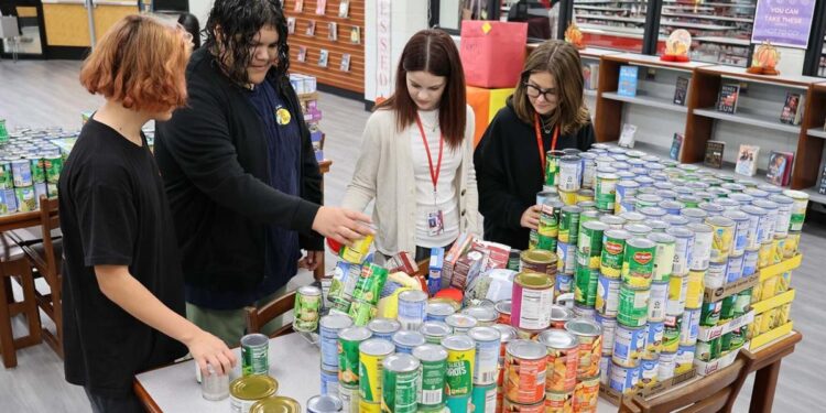 CMS Thanksgiving baskets