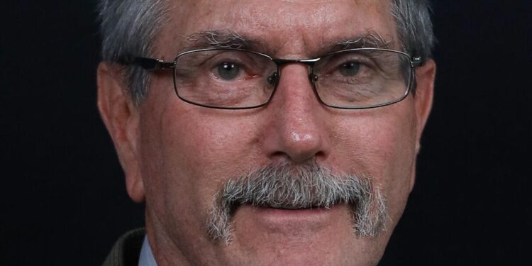 Cameron to present Beef Cattle Improvement Conference Nov. 20