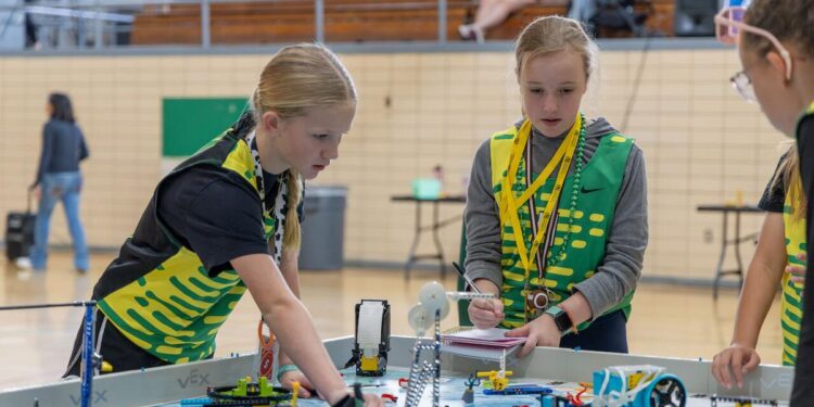 Lawton Public Schools students save the ocean in FIRST LEGO competition