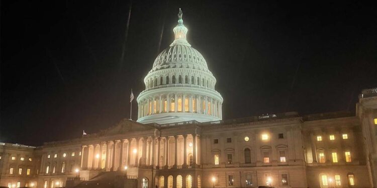 Congress avoids shutdown in down-to-wire votes