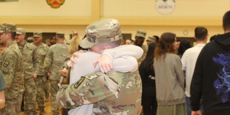 Fort Sill Alpha Battery makes it home for the holidays