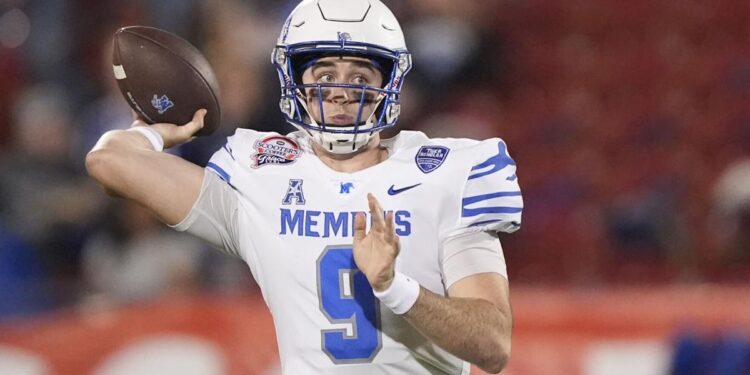 Henigan leads Memphis to 42-37 win in Frisco Bowl