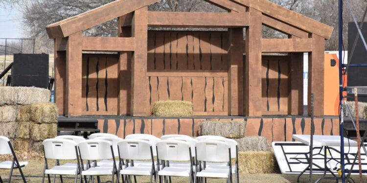 Living Nativity opens today at Holiday in the Park