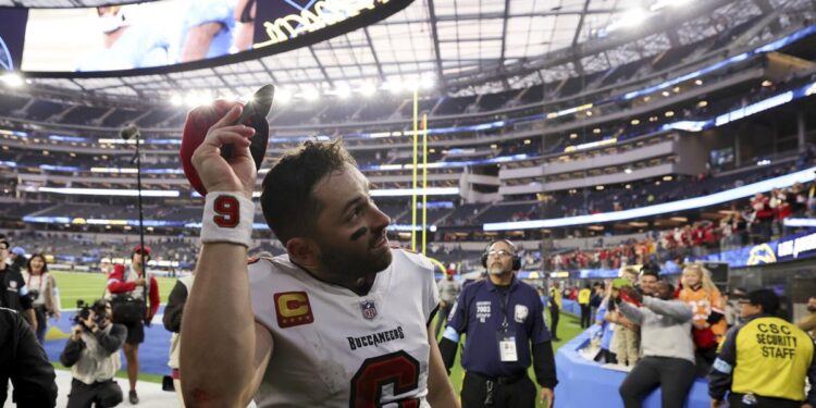 Mayfield comes home to Texas to face Cowboys