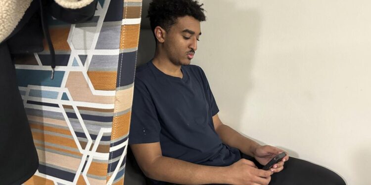 Nearly half of US teens are online 'constantly,' Pew report finds