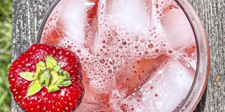 Stay sober and have a jolly holiday season with these expert tips