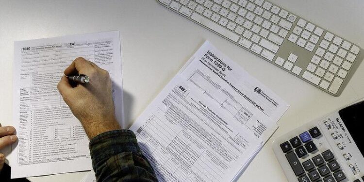 Take advantage of tax deductions before the end of the year