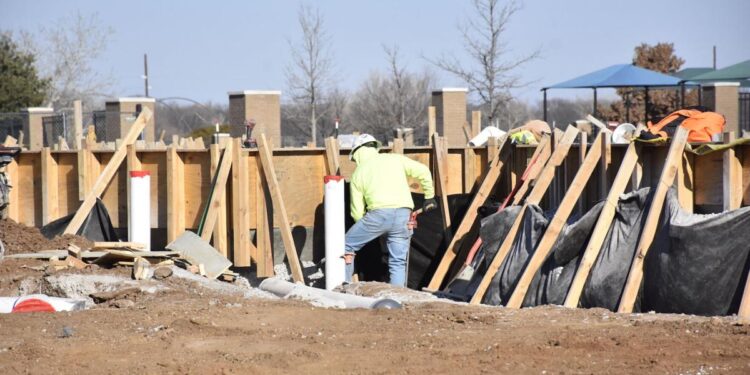Aquatics center project on track, Lawton officials say