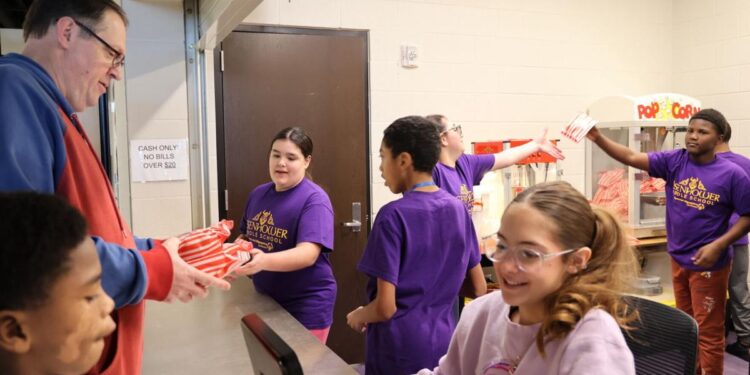 Ike Middle School sales 'pop' for Special Olympics
