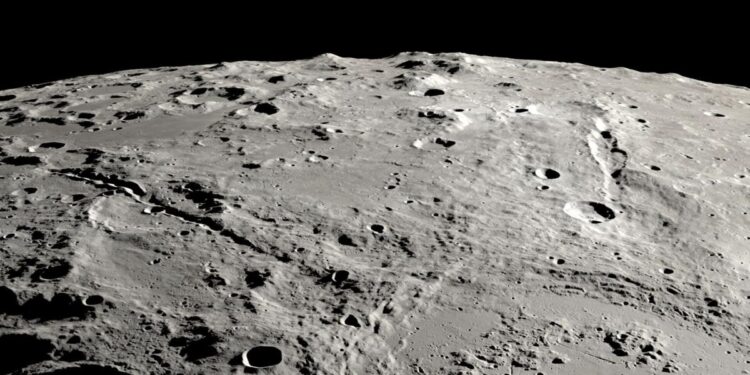 How an ancient asteroid strike carved out 2 grand canyons on the moon
