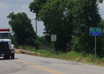 City planning to close South 11th Street bridges by March 31