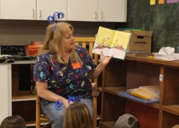 Elgin Community Library hosts Dr. Seuss reading, book giveaway