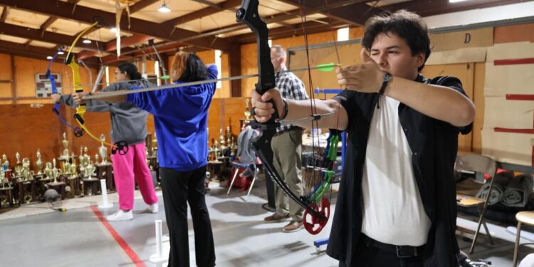 LHS archery program hits a bullseye